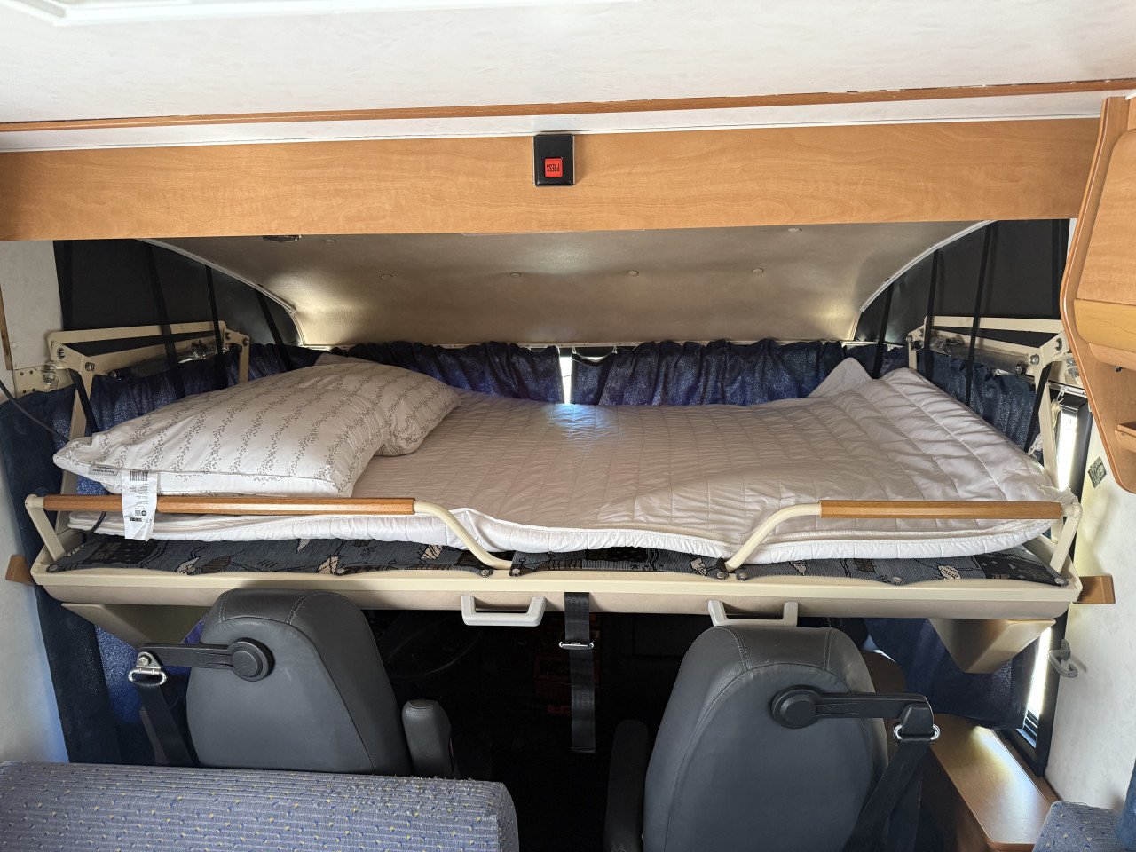 Dethleffs globetrotter integraal camper