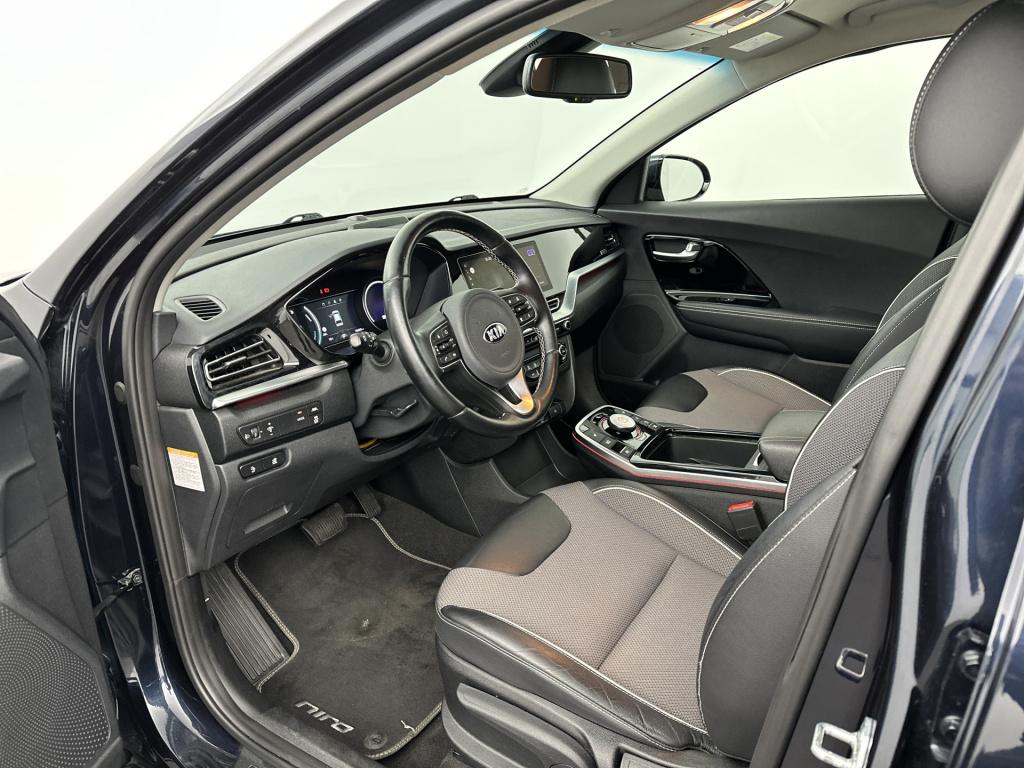 Kia E-niro dynamicline 64 kwh | stoelverwarming | licht metalen wielen