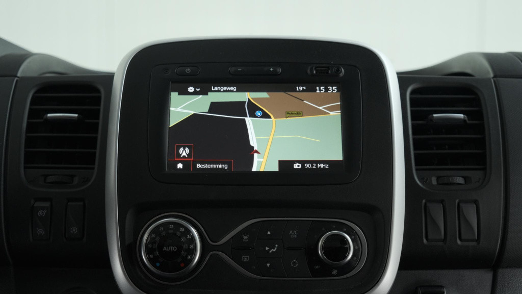 Renault Trafic 2.0 dci 170 t29 l2h1 dc comfort | navi | trekhaak | camera |