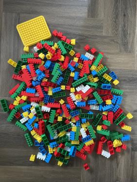 Grote partij bouwblokken van Cavallino