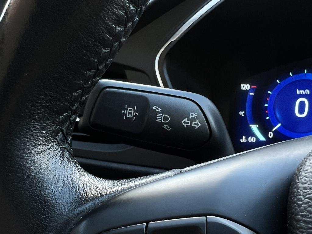 Ford Kuga 2.5 phev titanium | camera | apple/ android carplay | cruise cont