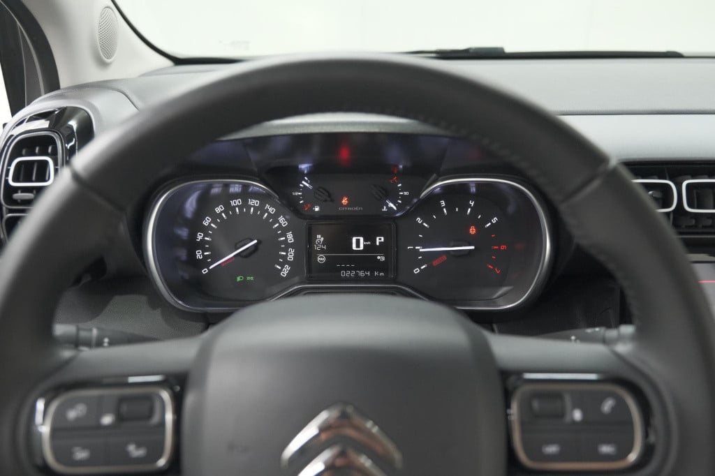 Citroen C3 Aircross puretech 130 eat6 max | camera | navigatie | apple carp