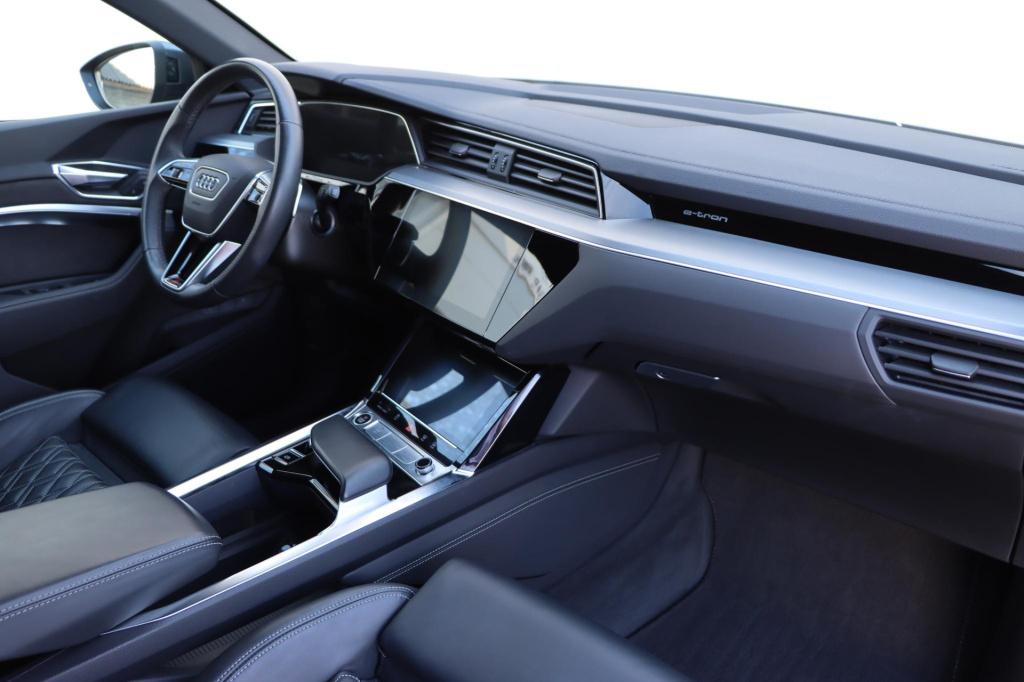 Audi E-tron 55 quattro s edition 95 kwh 408pk