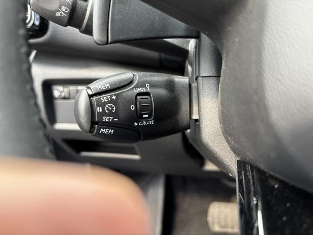 Citroen C5 Aircross 1.6 plug-in hybrid 180pk eat8 feel trekhaak | apple car