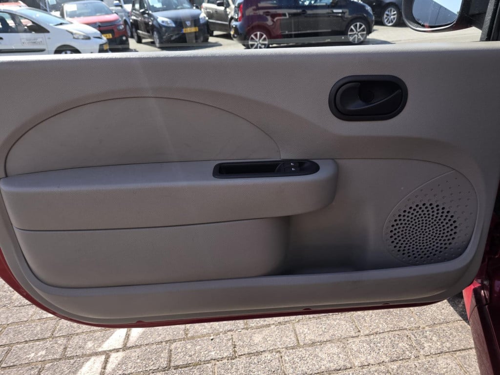 Renault Twingo 1.2 authentique