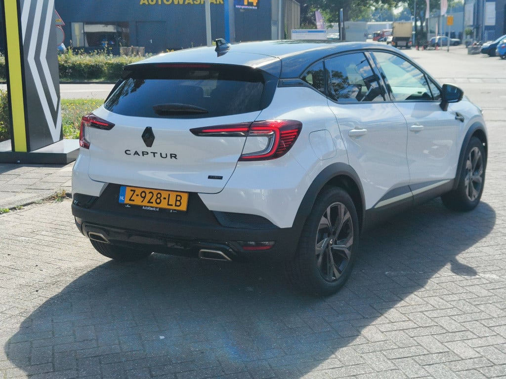 Renault Captur 1.6 e-tech hybrid 145 e-tech engineered