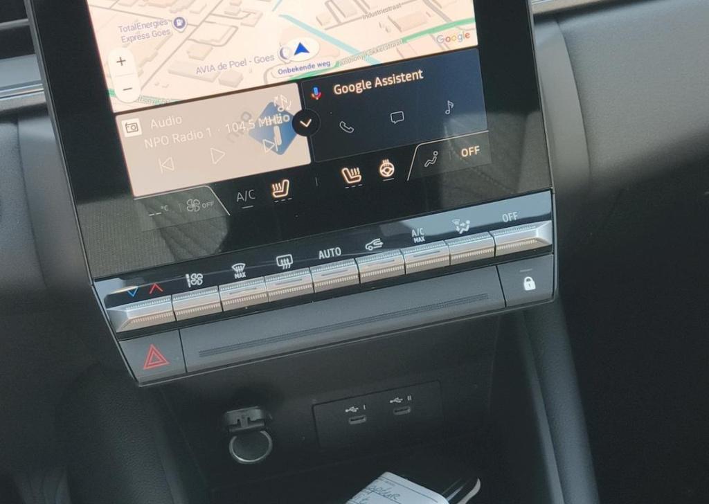 Renault Captur 1.8 e-tech full hybrid 160 techno - pack winter