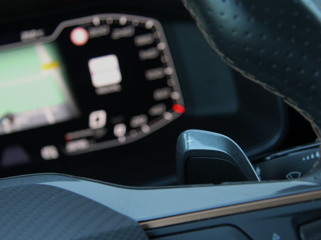 Cupra Formentor 1.4 e-hybrid vz 245pk tribe edition