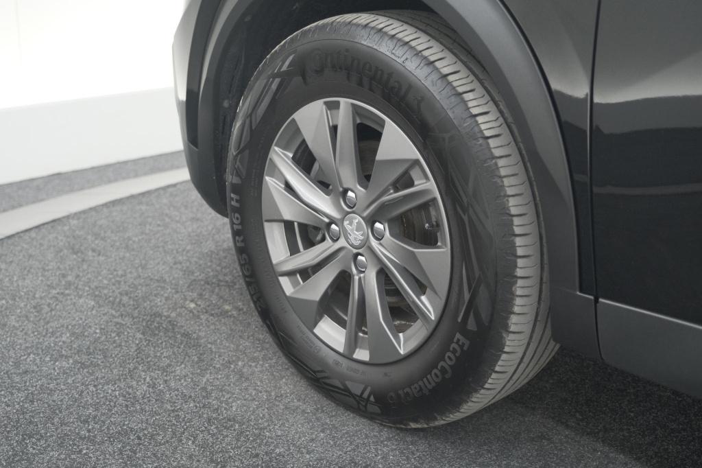 Peugeot 2008 puretech 130 active | camera | apple carplay | parkeersensoren