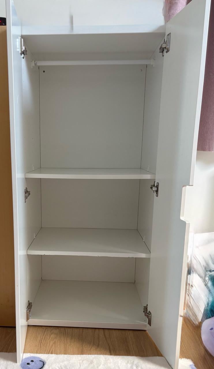 Stuva kledingkast wit