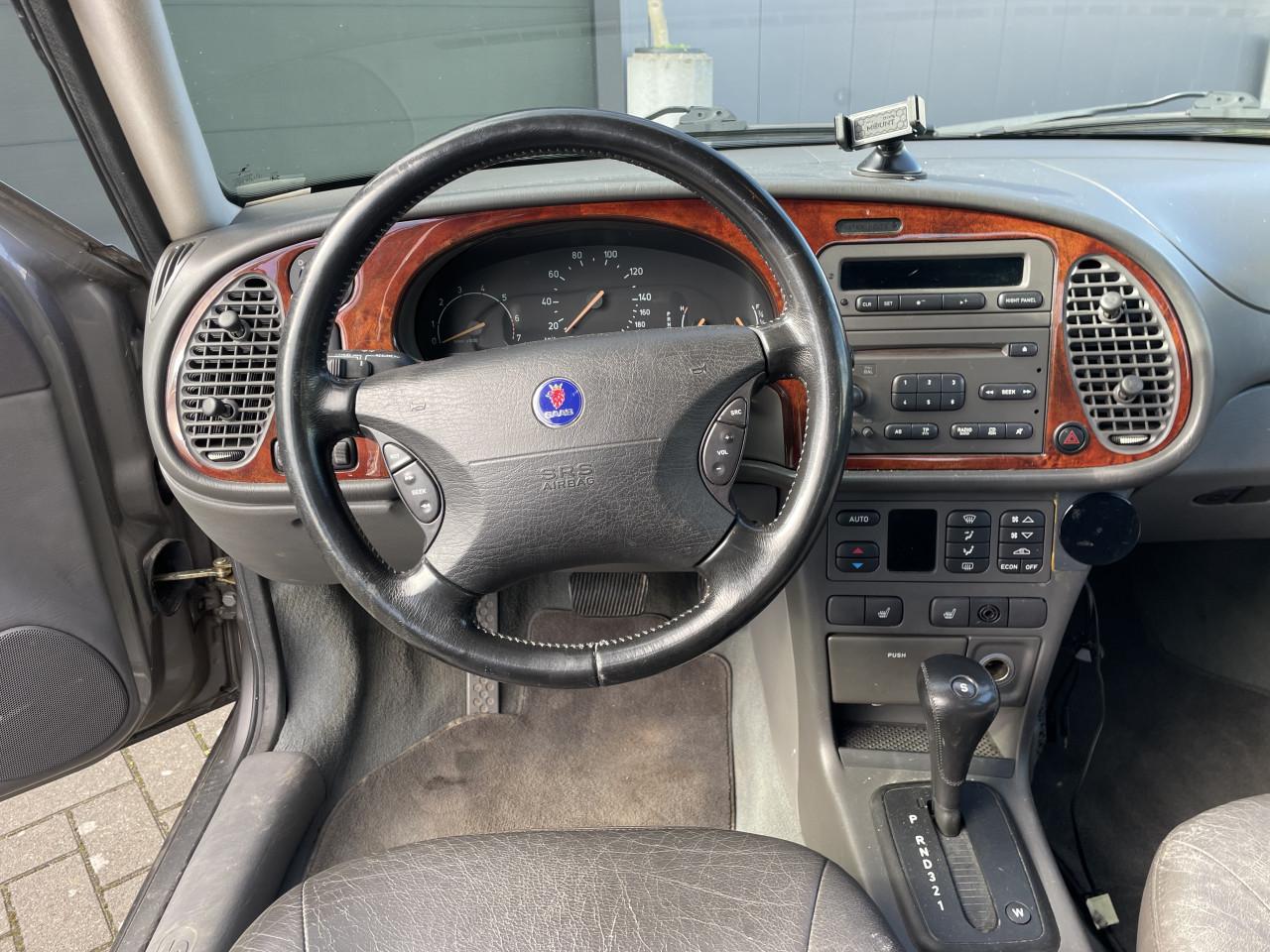 Saab 9-3 2.0 T AUT 2001 Grijs | NAP | NIEUWE APK!