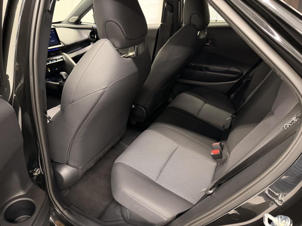 Toyota C-hr 2.0 phev 220 exec