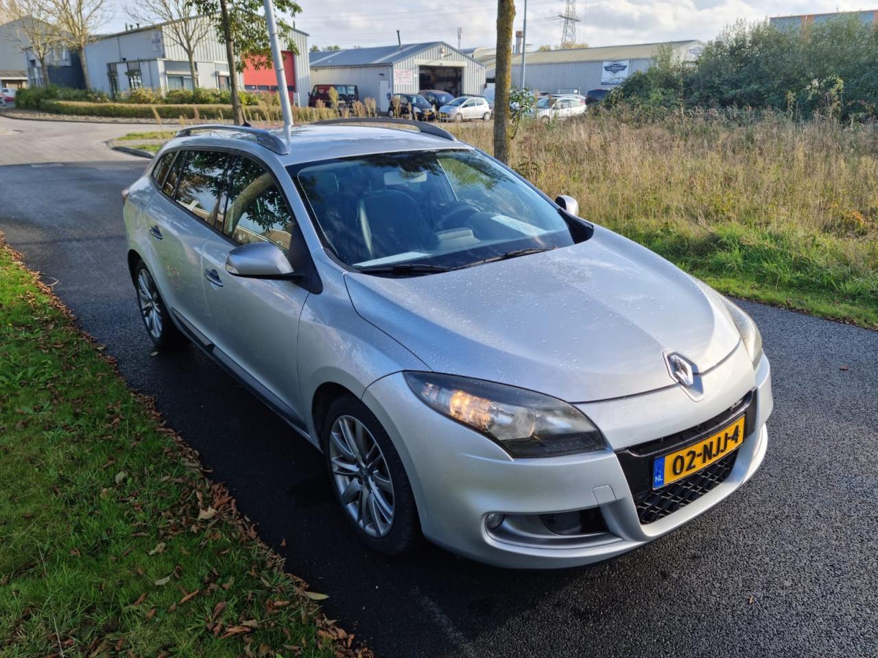 Renault megane grandtour 1.4i gt bj 2010 130 pk 189.000km € 4.950,-