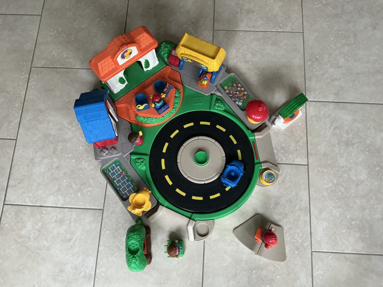 Little people Rotonde