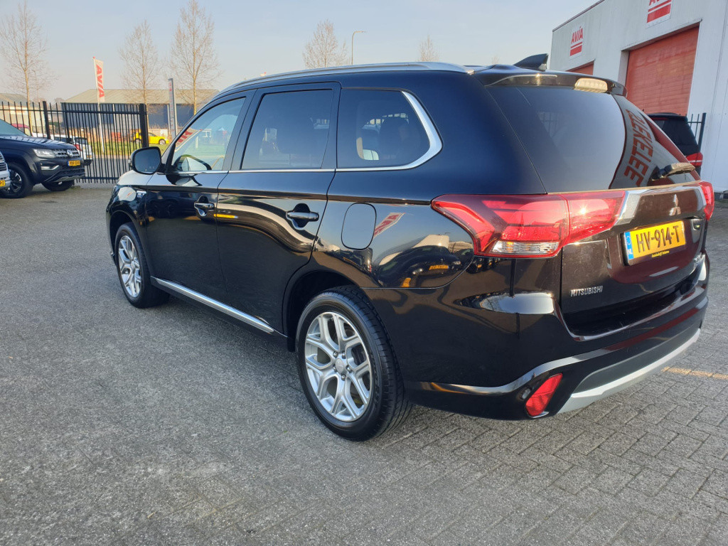 Mitsubishi Outlander 2.0 phev business edition