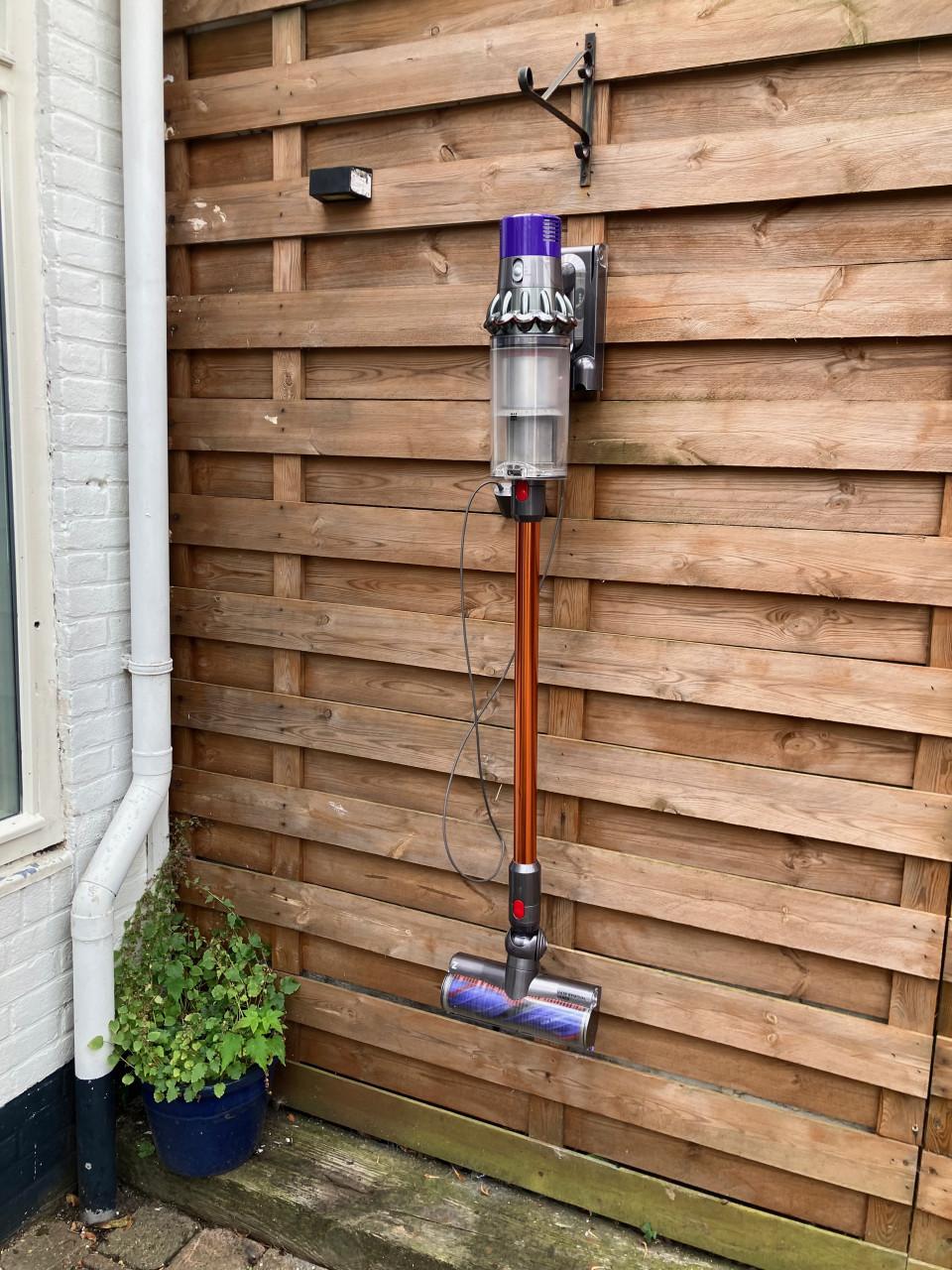 DYSON STEEL STOFZUIGER