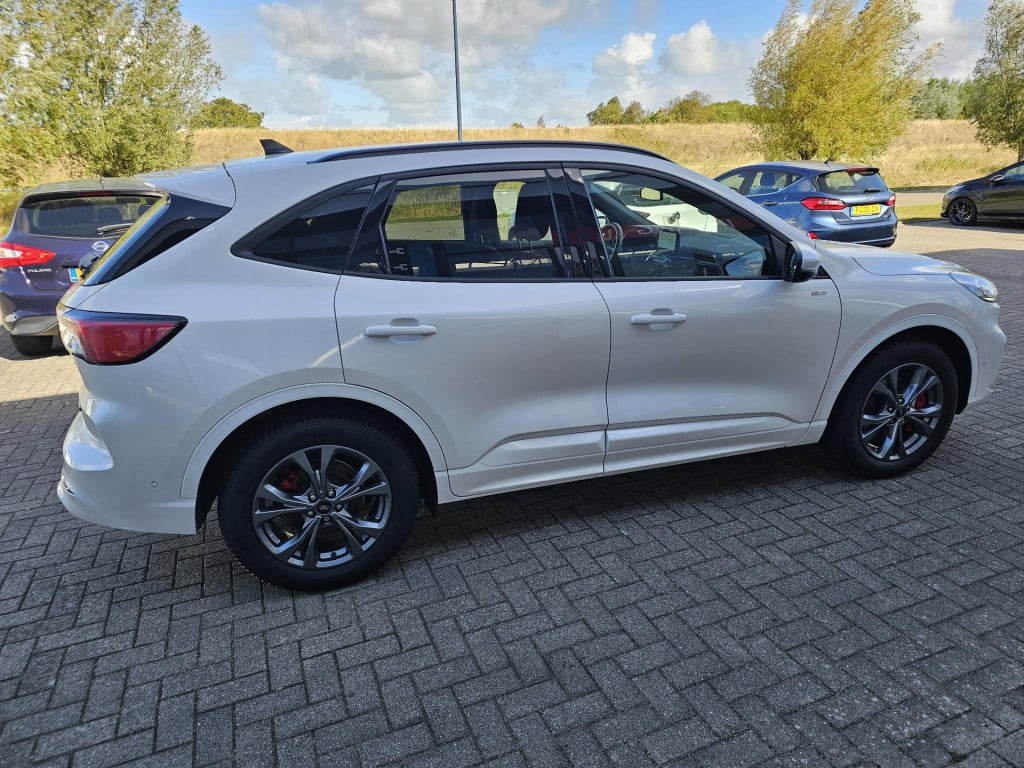Ford Kuga 2.5 phev st-line x