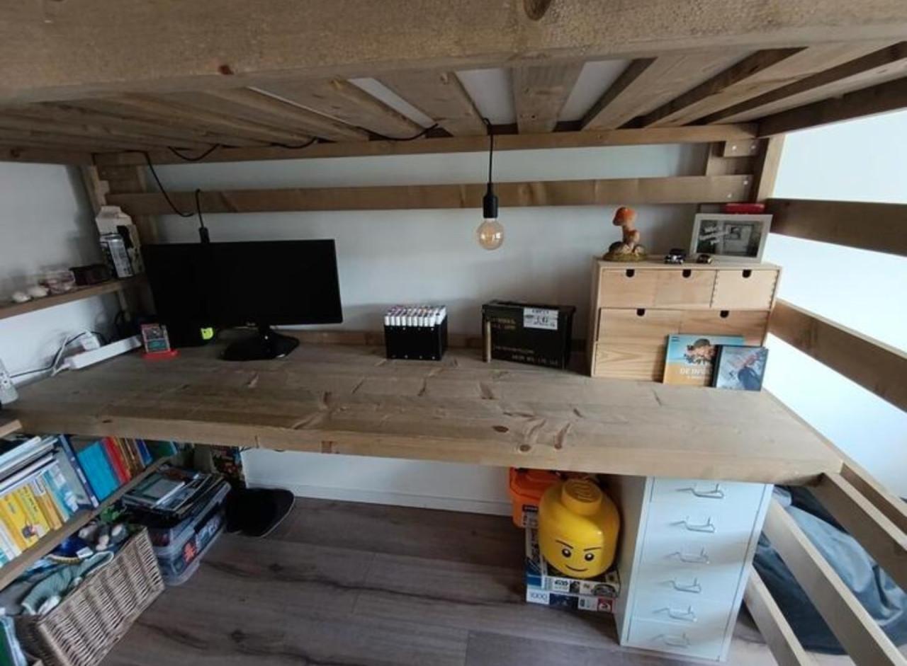Hoogslaper steigerhout