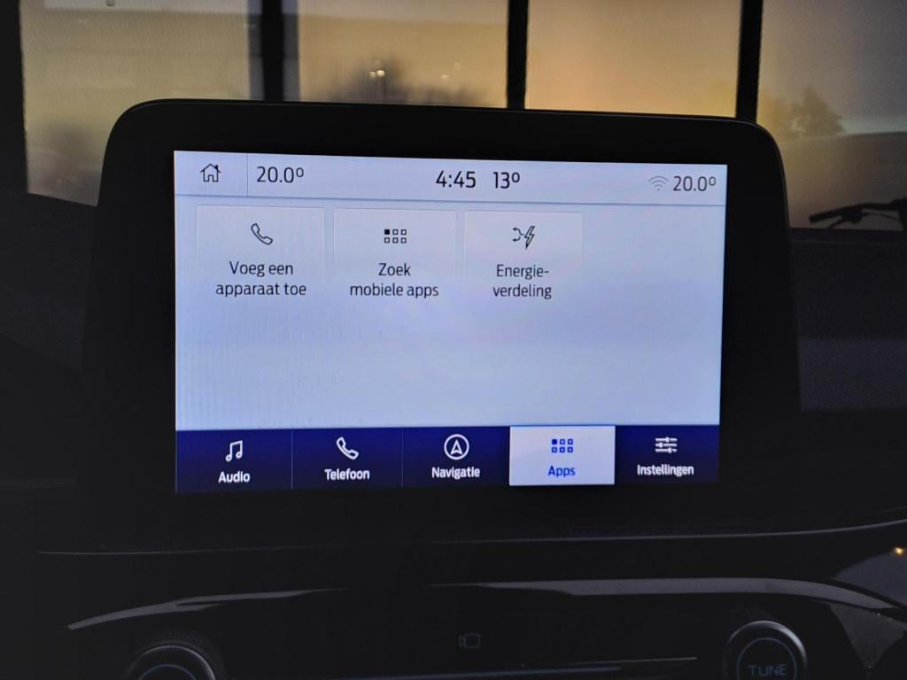 Ford Kuga 2.5 phev st-line | apple carplay & android auto | parkeersensoren