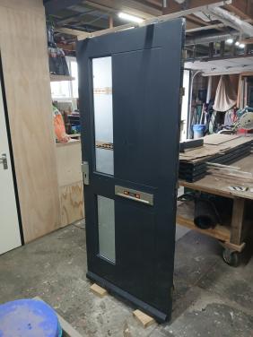 Voordeur met glas (88 x 201,5 cm)