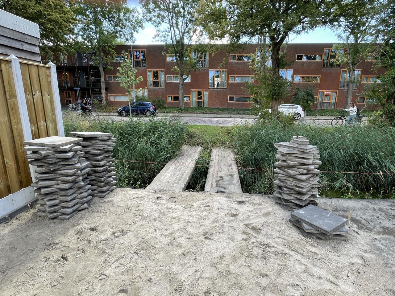 Terras tegels 50x50 antraciet (gratis af te halen)