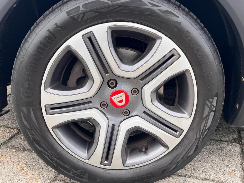 Dacia Lodgy 1.3 tce tech road 7p. navi, trekhaak enz..