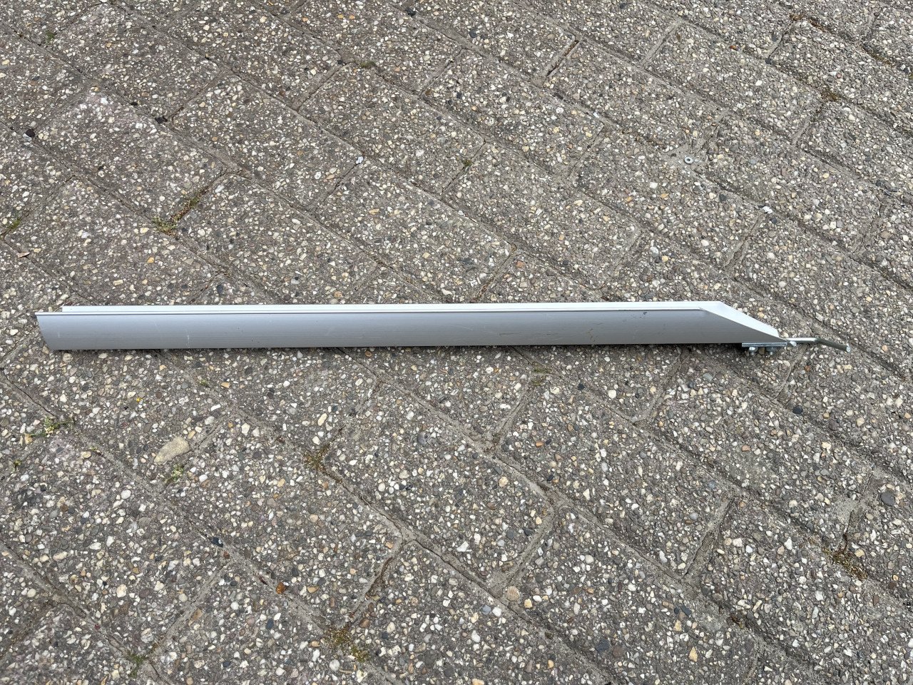 Fietsendrager Twinny Load SWING FFK Kantelfunctie en oprijgoot
