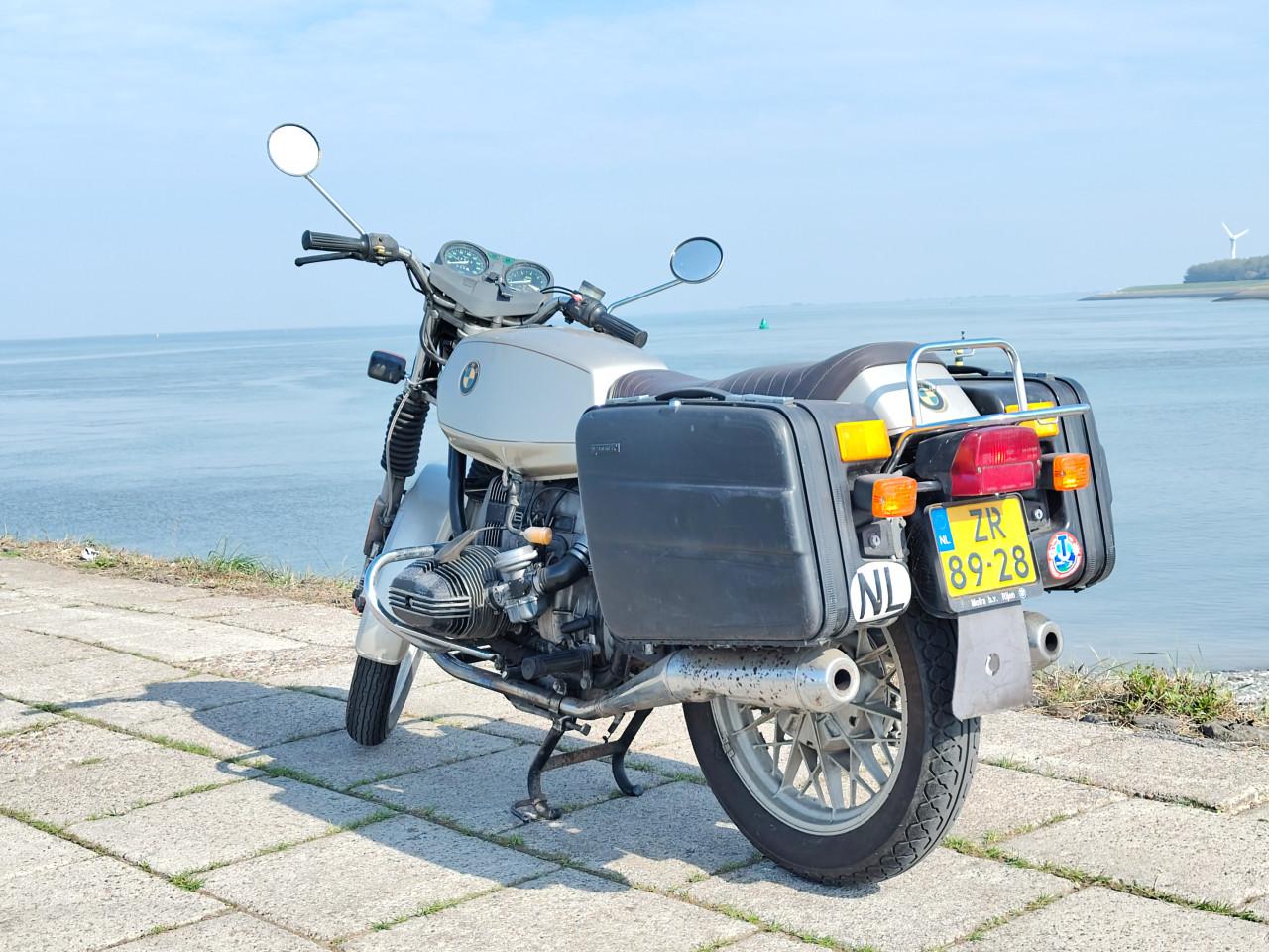 BMW R65