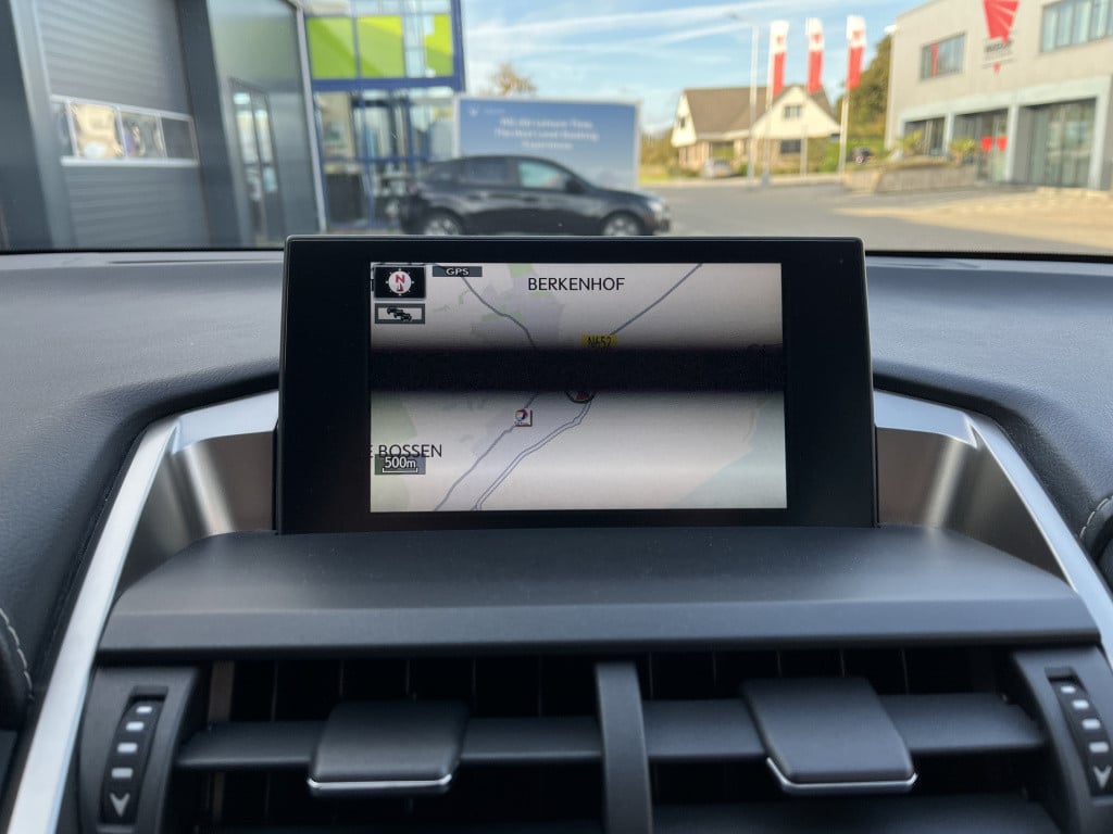 Lexus Nx 300h business line pro | camera | cruise | navi