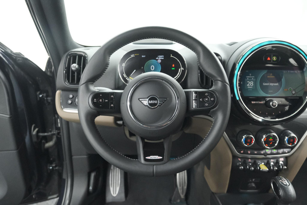 Mini Countryman mini 2.0 cooper s e all4 chili | panoramadak | camera | app