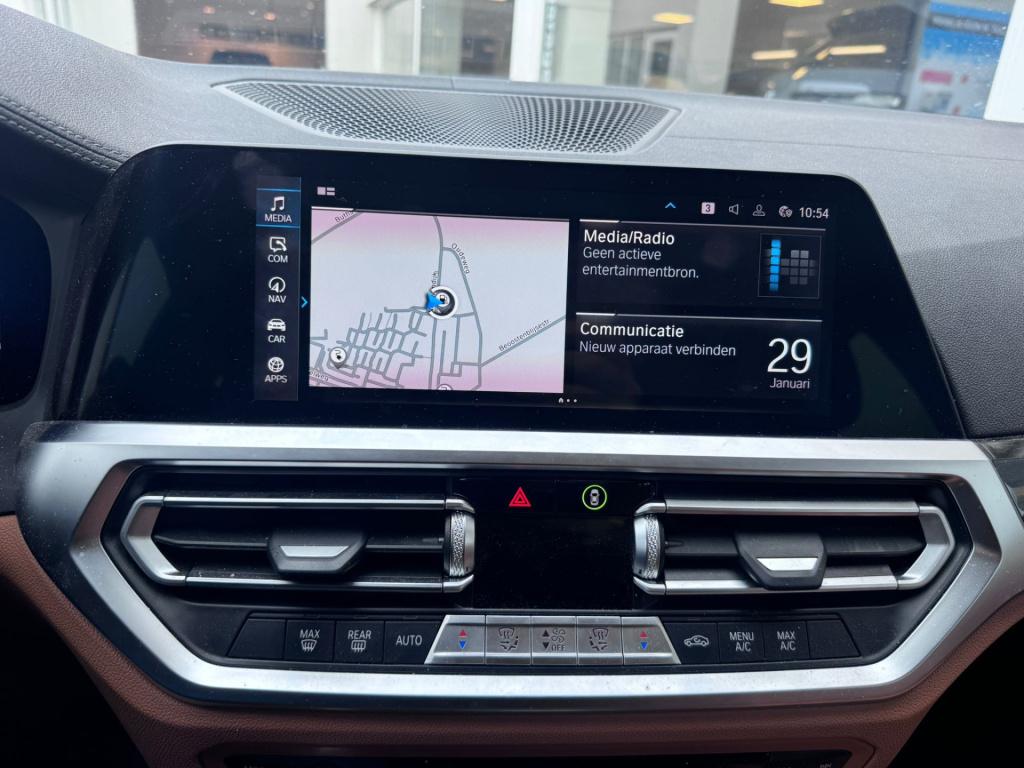 BMW 3-serie touring 330e high executive