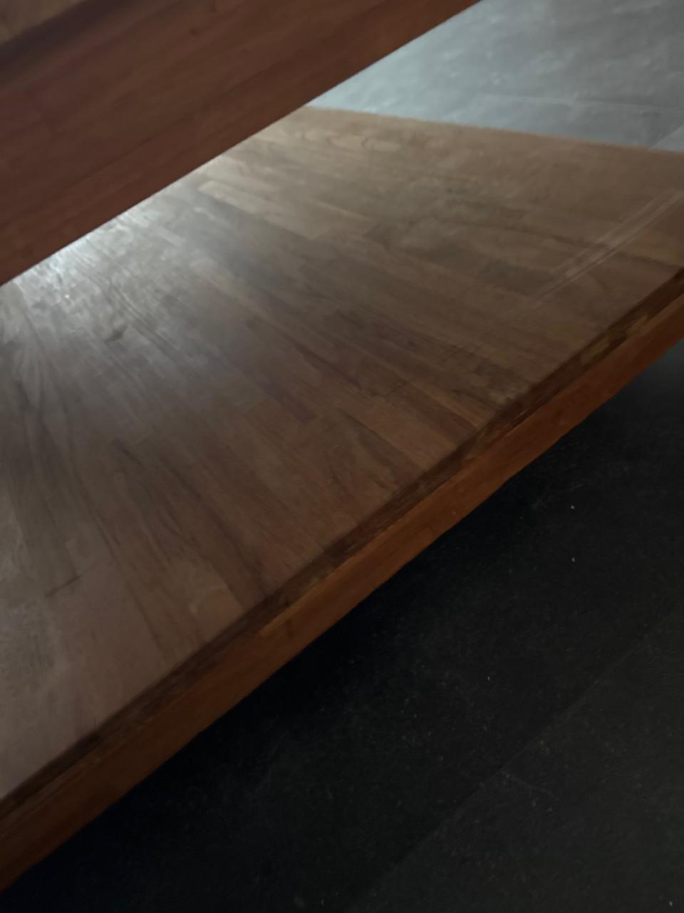 GRATIS Salontafel + twee bijzettafeltjes