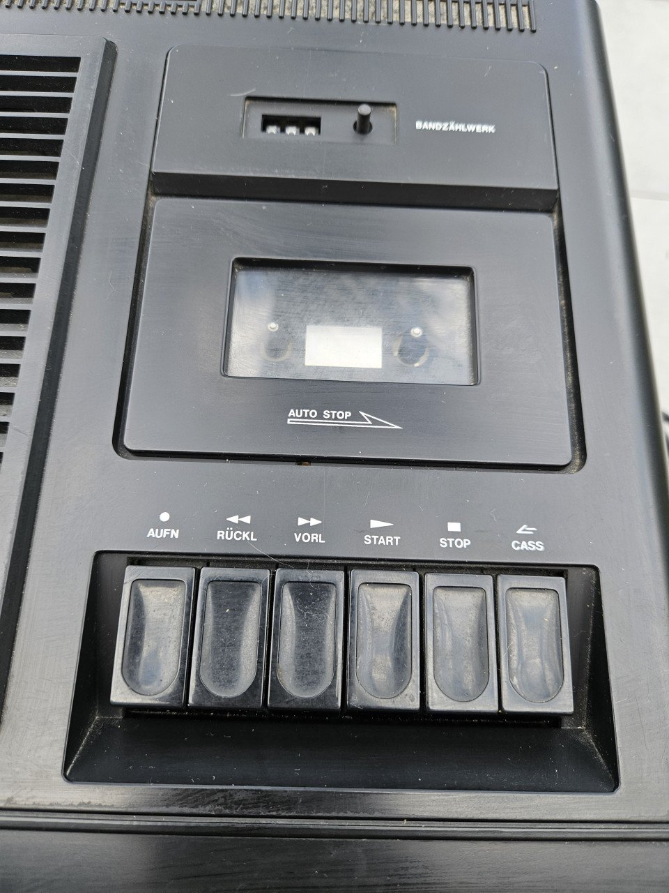 Leuk jaren 70 ISP Radio Cassette Tv model RTC-4020....