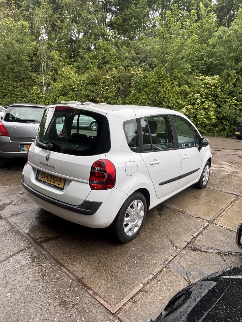 Renault modus jaar apk