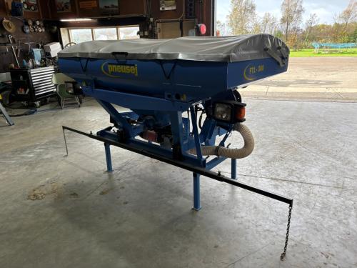 Hydraulische Front/Zaaitank Pneusej FT1