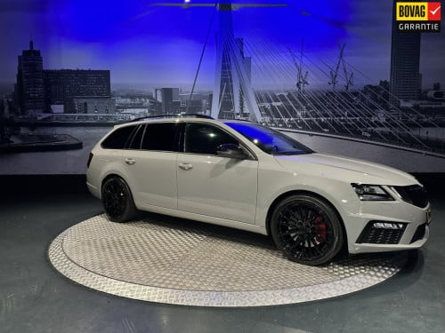 Skoda Octavia combi 2.0 tsi rs 245 *full options*concaver wheels*milltek*to