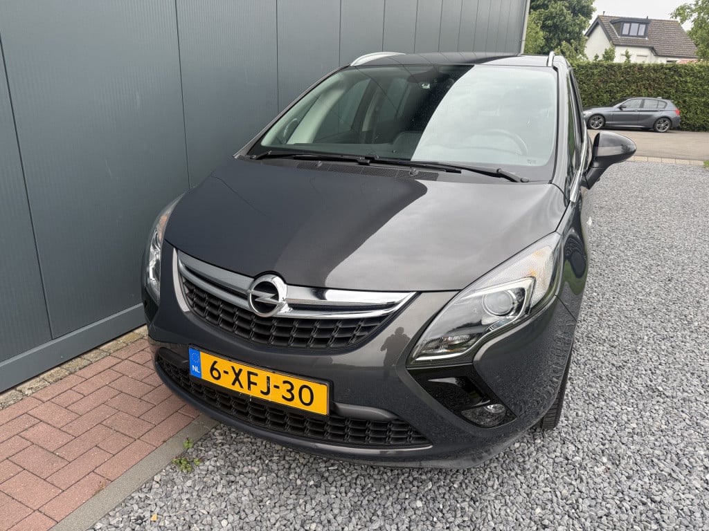 Opel Zafira tourer 1.4 140pk turbo design edition 7persoons
