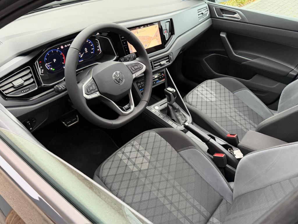 Volkswagen Polo 1.0 tsi 110pk dsg r-line | panoramadak | camera | virtual |