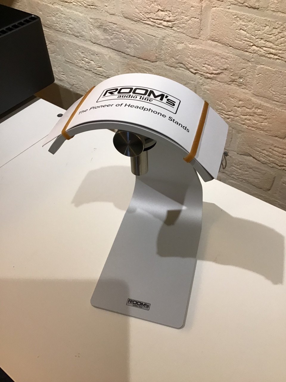 Hoofdtelefoon standaard NIEUW IN ONS ASSORTIMENT!