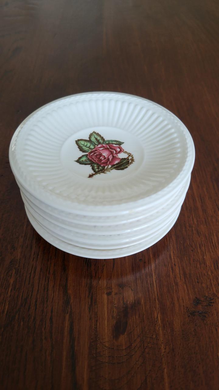 Set v 6 Wedgwood Moss Rose bonbon bordjes 8 cm