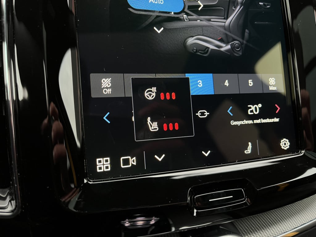 Volvo XC60 2.0 t8 awd polestar engineered | bowers&wilkins | pano | 22 inch