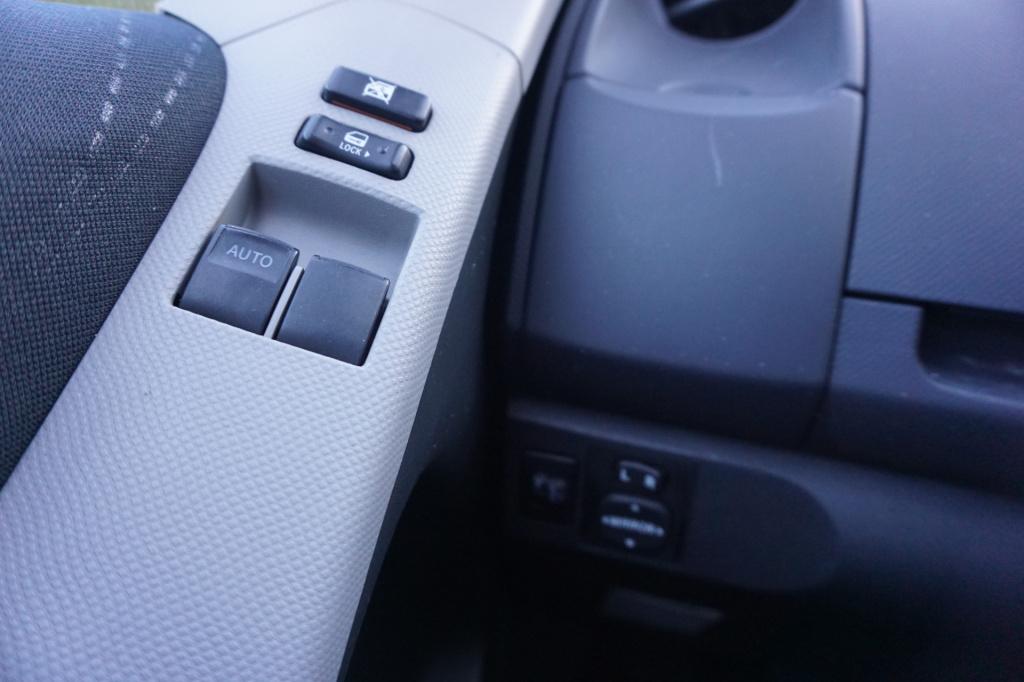 Toyota Yaris 1.3 vvti sol airco / elektr. ramen / parkeersens.