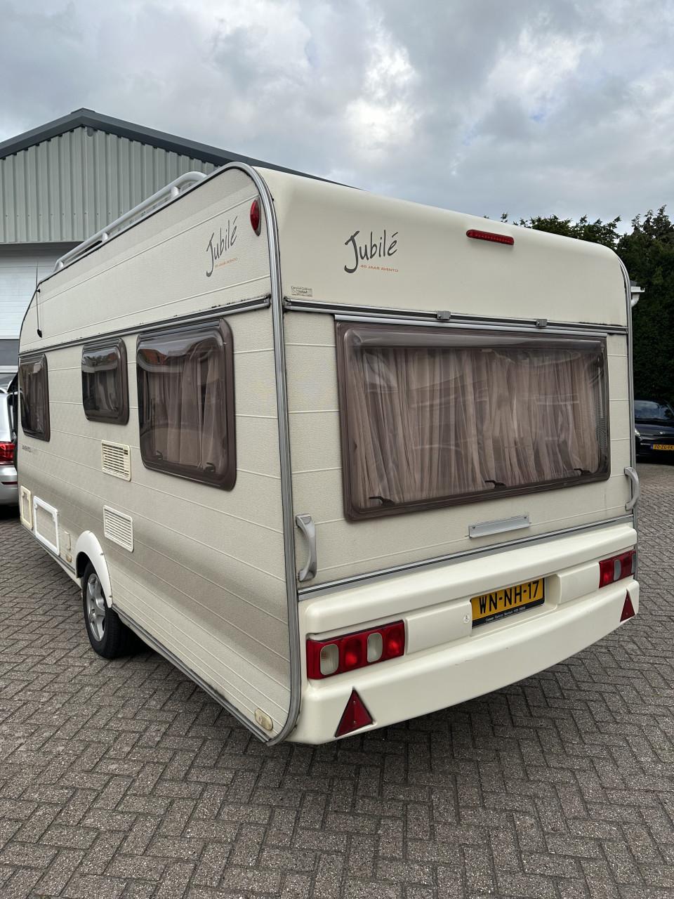 Avento 445 TF Jubilee 2004 Frans bed mover voortent