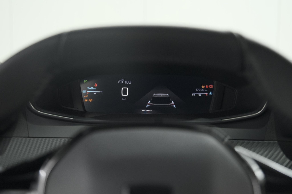 Peugeot 2008 puretech 100 allure | camera | navigatie | apple carplay | par