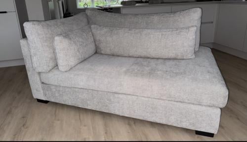 Zeer nette loungebank – ca. 185 x 107 cm