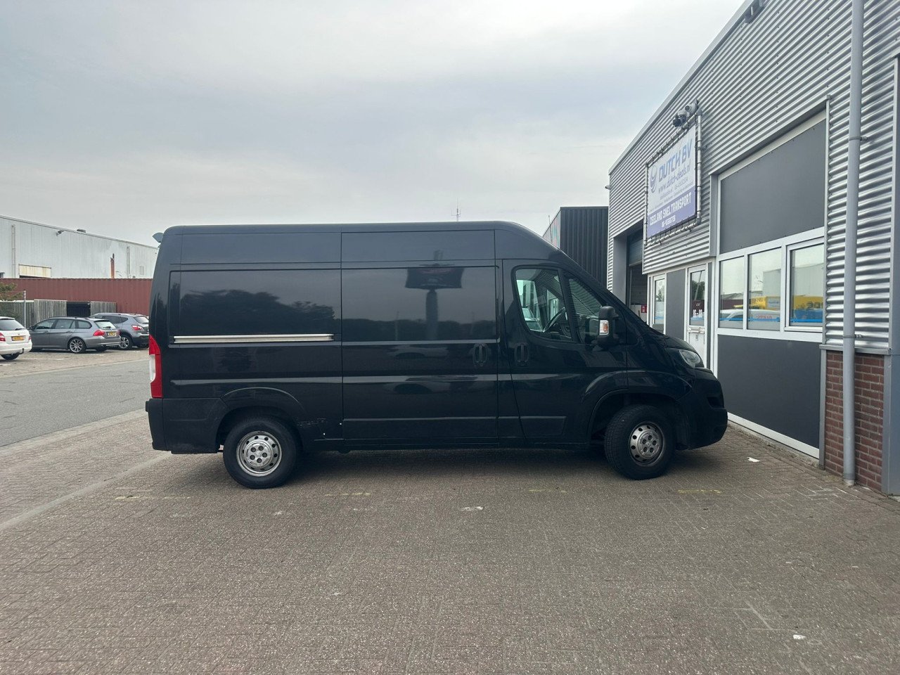 Bied uw partij, restvoorraad, magazijninventaris of kantoorinventaris