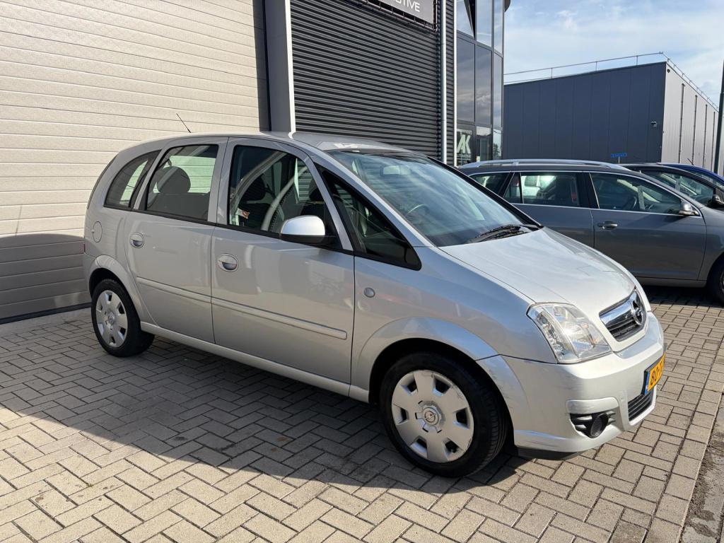 Opel Meriva 1.6-16v enjoy/automaat/129.000 nap/airco/trekhaak/