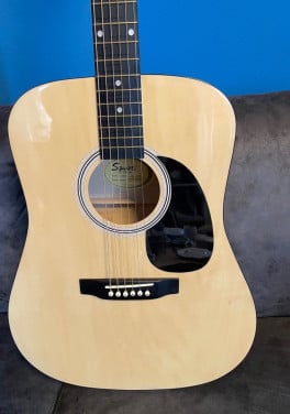 Squier akoestiche gitaar