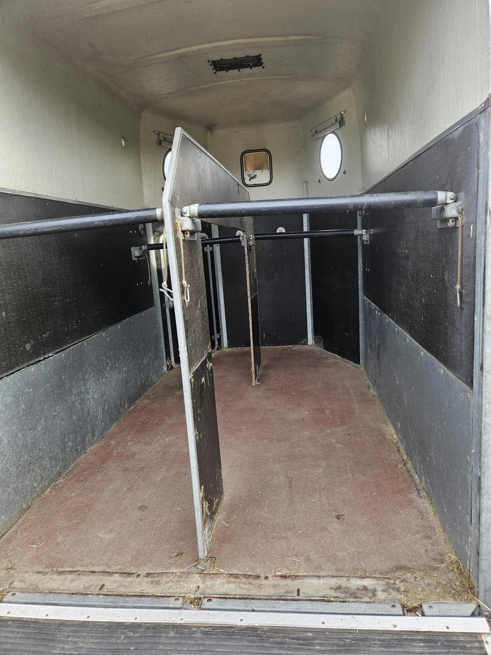 2paards trailer