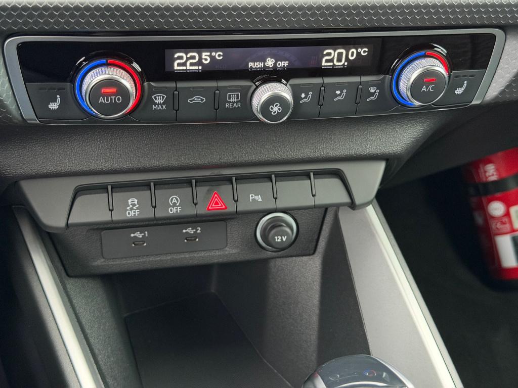 Audi A1 allstreet 30 tfsi 116pk s-tronic advanced edition | led | camera | 